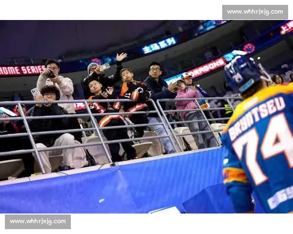 上海冰球赛事激情上演 热血对决引爆冰上赛场 上海冰球赛事激情上演 热血对决引爆冰上赛场